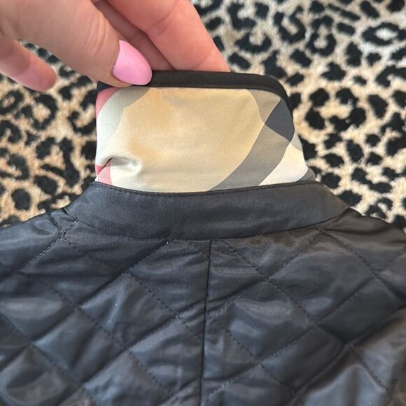 Burberry Children Black Diamond Quilted Jacket in size 5 youth - Picture 9 of 10